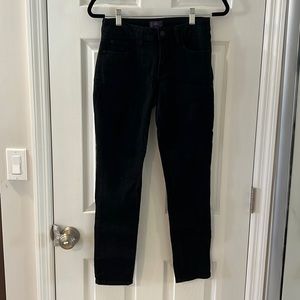 NYDJ Black Skinny Jeans size 2P with subtle checker print.
